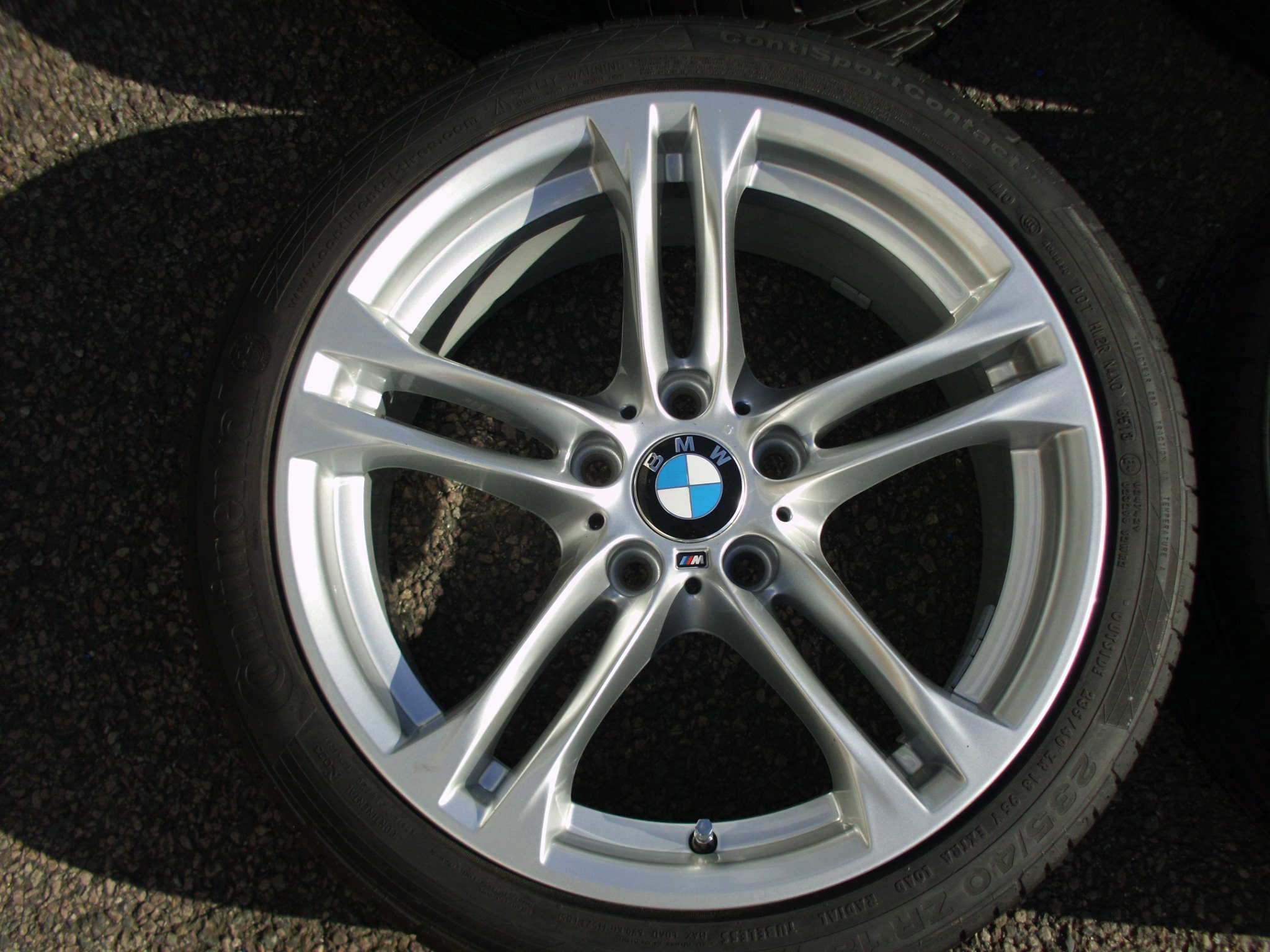 USED 18" GENUINE BMW STYLE 613 M SPORT ALLOY WHEELS,FULLY REFURBED INC GOOD NON RUNFLAT TYRES
